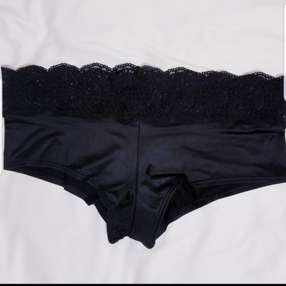 ♥️NWOT 💗3 for19💗Victorias Secret cheeky b